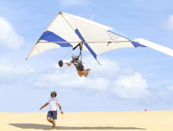 Beginner Dune Hang Gliding Lessons