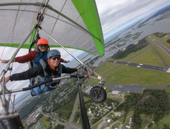 Tandem hang gliding lesson in Beaufort, NC.