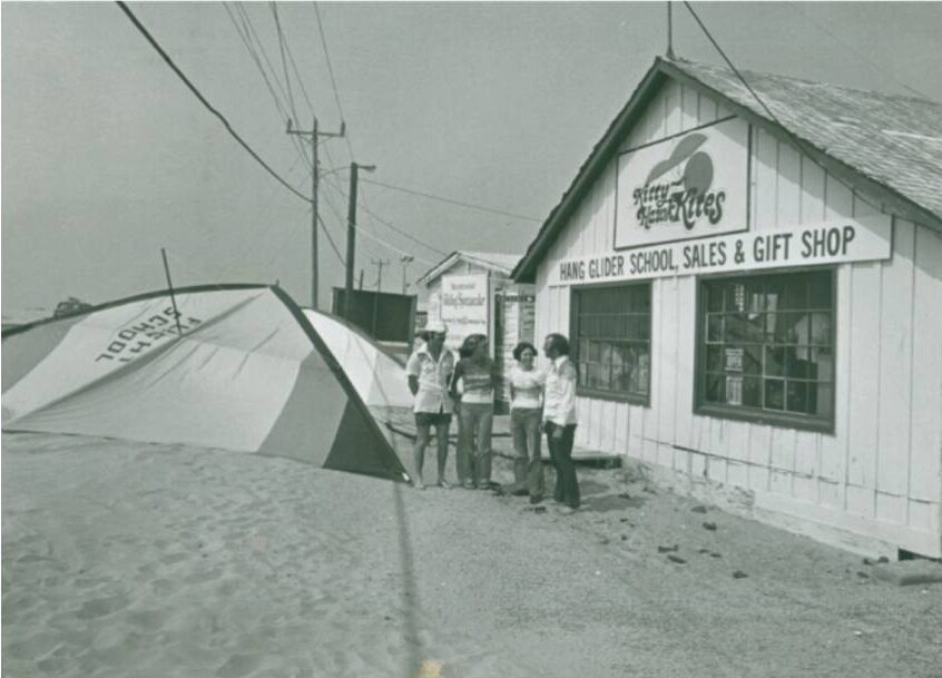 The original garage shop of Kitty Hawk Kites in 1974