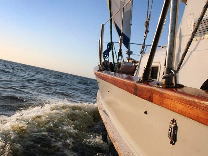 Sailing Cruises